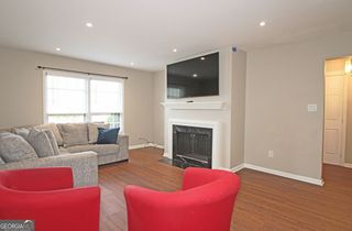 38 La Rue Place NW, Atlanta, GA 30327