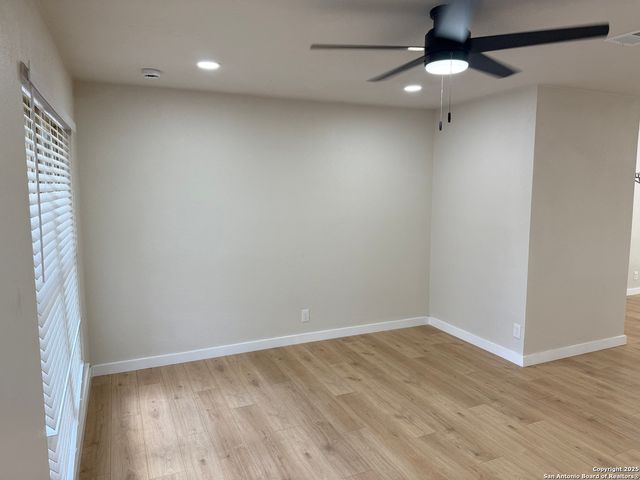 6831 Spring Rose, San Antonio, TX 78249