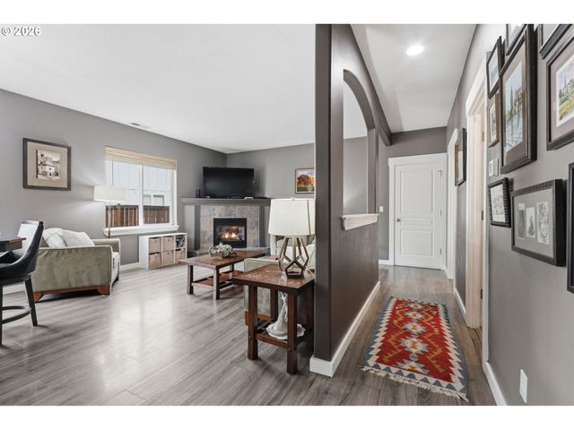 497 CAMERON St, Albany, OR 97322