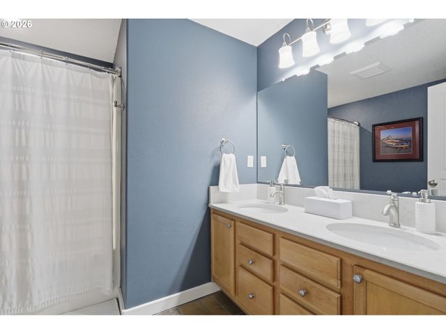 497 CAMERON St, Albany, OR 97322