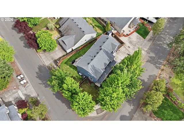 497 CAMERON St, Albany, OR 97322