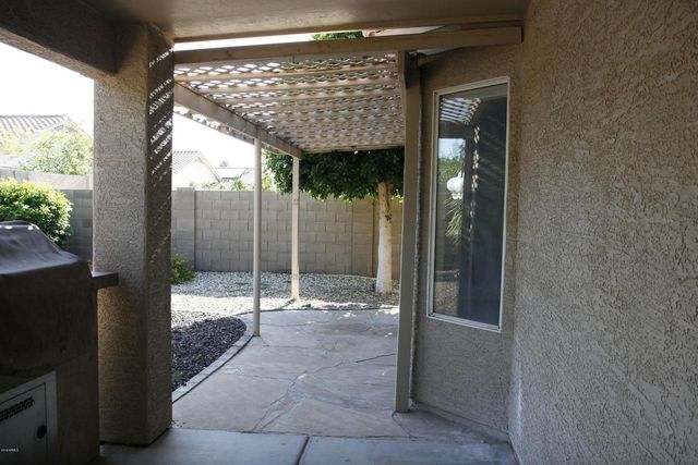 1393 W Hopi Drive, Chandler, AZ 85224