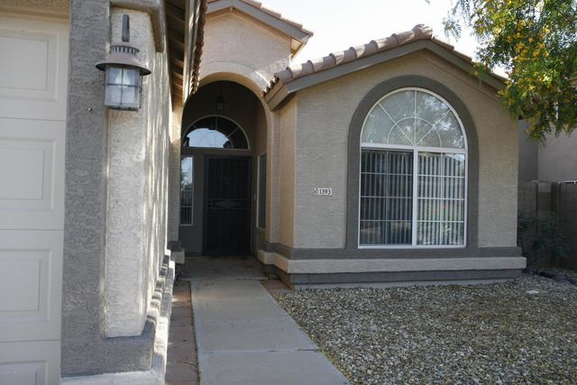 1393 W Hopi Drive, Chandler, AZ 85224