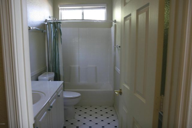 1393 W Hopi Drive, Chandler, AZ 85224