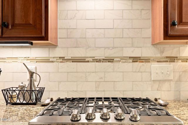 206 Yale Lane, Chapel Hill, NC 27517