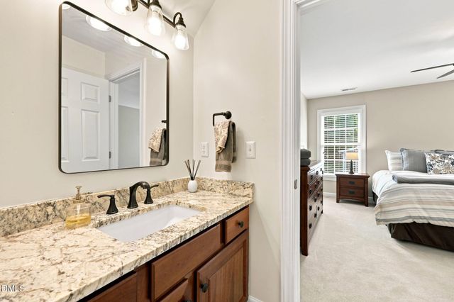 206 Yale Lane, Chapel Hill, NC 27517