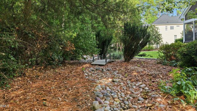206 Yale Lane, Chapel Hill, NC 27517