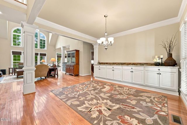 206 Yale Lane, Chapel Hill, NC 27517