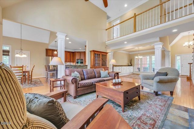 206 Yale Lane, Chapel Hill, NC 27517