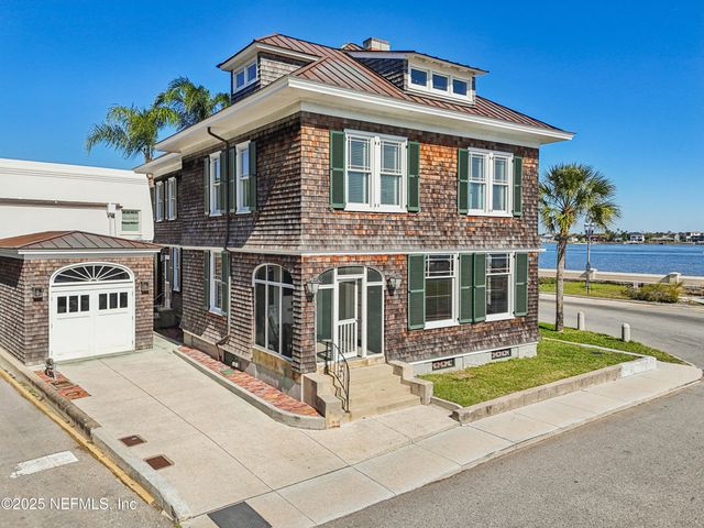 178 AVENIDA MENENDEZ, St. Augustine, FL 32084