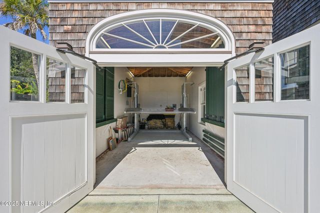 178 AVENIDA MENENDEZ, St. Augustine, FL 32084