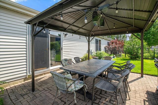 770 S Providence Lane 770, Round Lake, IL 60073