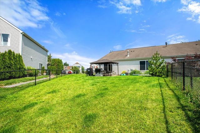 770 S Providence Lane 770, Round Lake, IL 60073