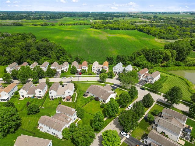 770 S Providence Lane 770, Round Lake, IL 60073