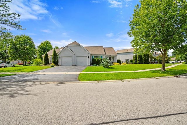 770 S Providence Lane 770, Round Lake, IL 60073