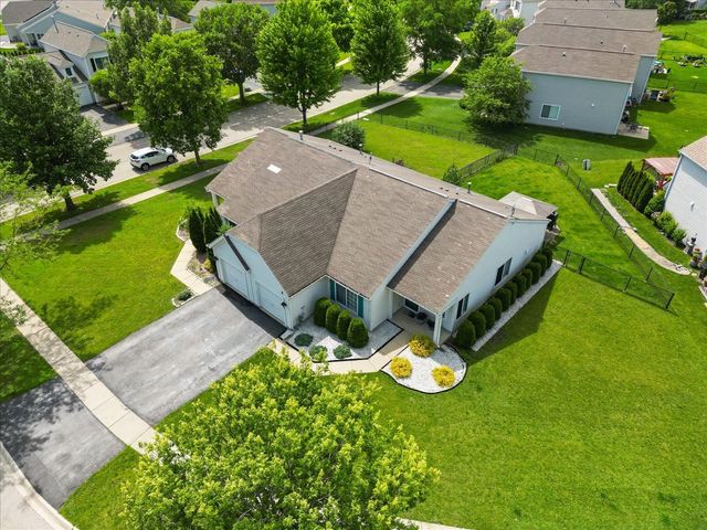 770 S Providence Lane 770, Round Lake, IL 60073