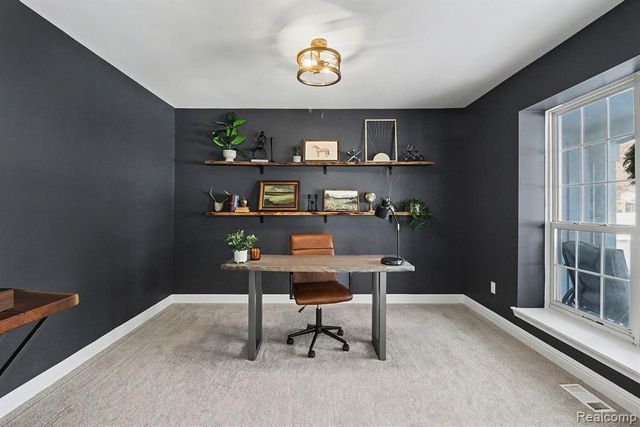 6065 Campfire Circle, Clarkston, MI 48346