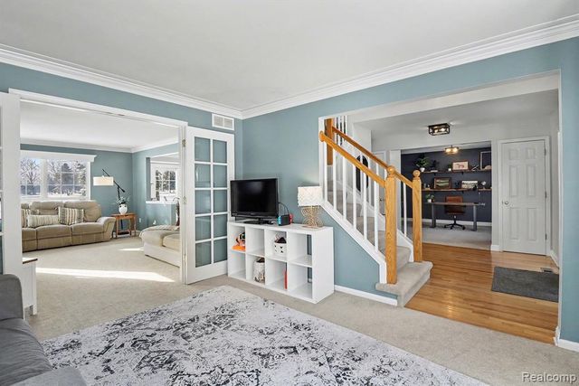 6065 Campfire Circle, Clarkston, MI 48346