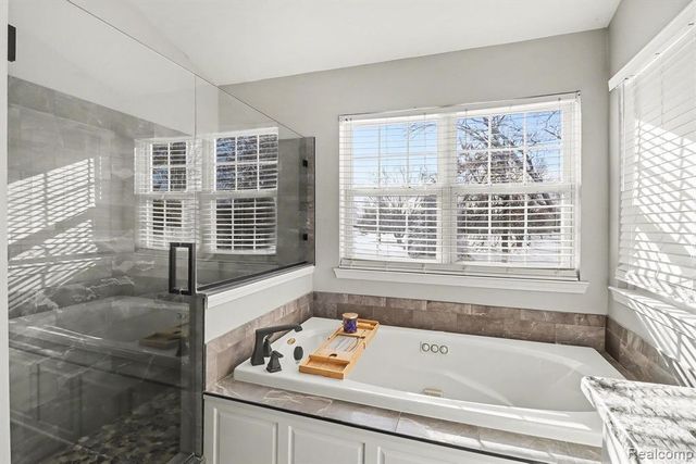 6065 Campfire Circle, Clarkston, MI 48346