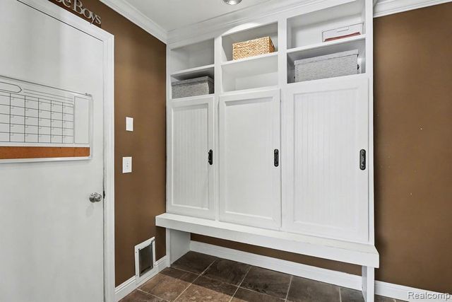 6065 Campfire Circle, Clarkston, MI 48346