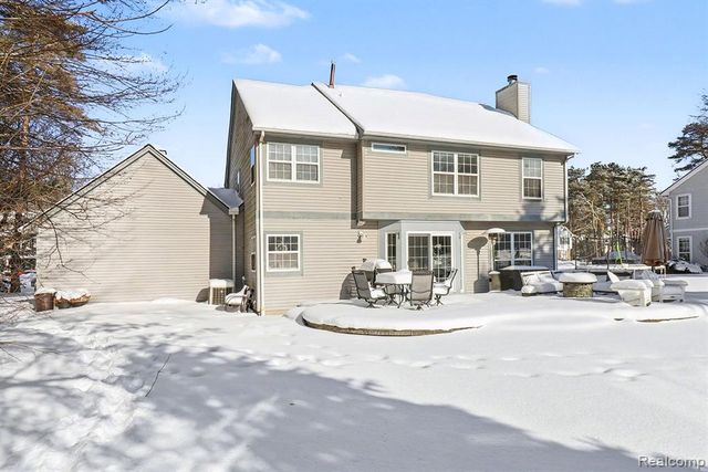 6065 Campfire Circle, Clarkston, MI 48346