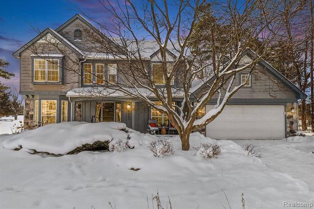 6065 Campfire Circle, Clarkston, MI 48346