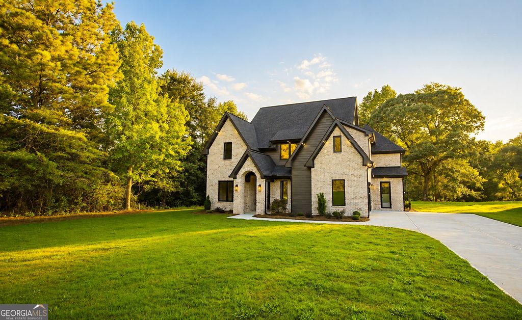 6220 Blackjack Road, Flowery Branch, GA 30542