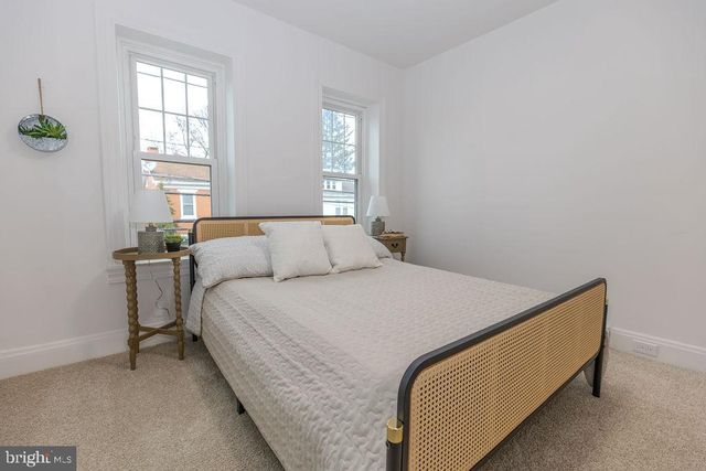 212 E MAIN AVE, Myerstown, PA 17067