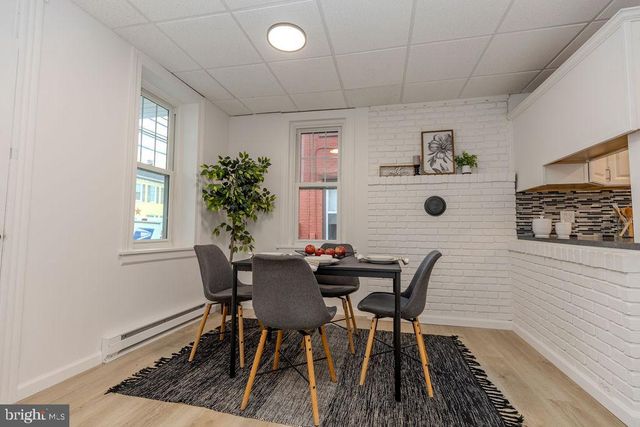 212 E MAIN AVE, Myerstown, PA 17067