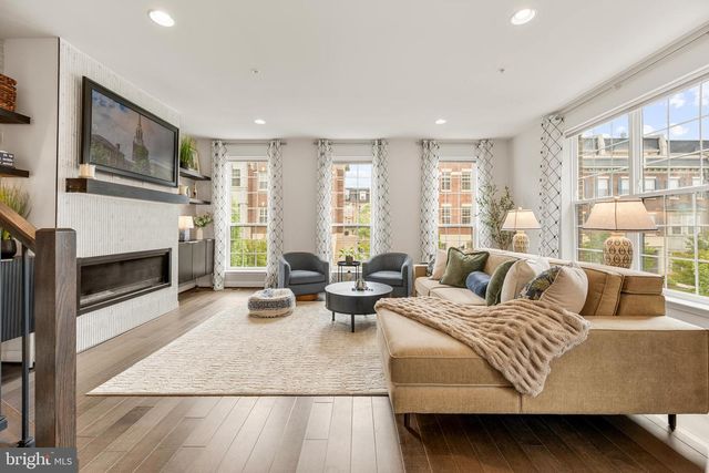 611 SKIFF WAY, Oxon Hill, MD 20745