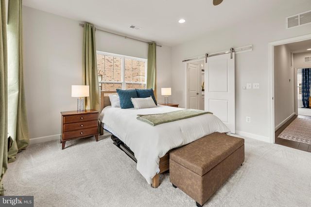 611 SKIFF WAY, Oxon Hill, MD 20745