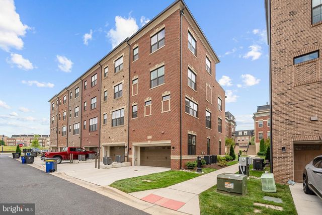 611 SKIFF WAY, Oxon Hill, MD 20745