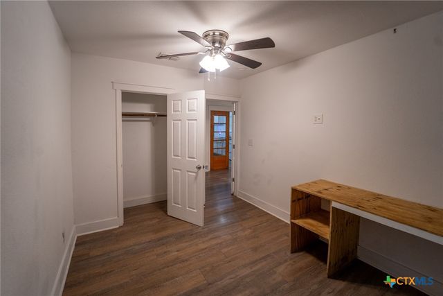 1006 W North Street, Victoria, TX 77901