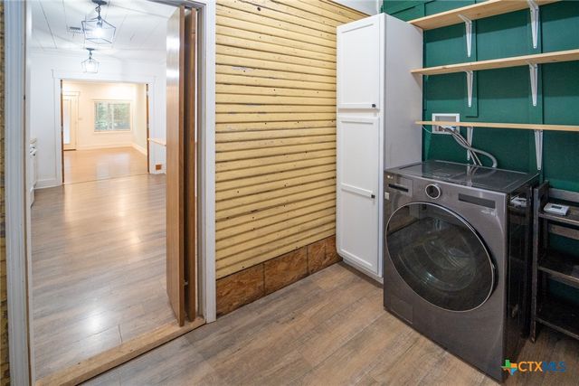 1006 W North Street, Victoria, TX 77901