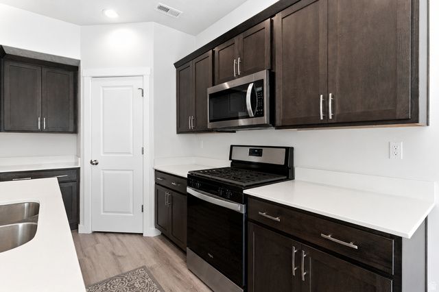 3520 S 4300 W, West Haven, UT 84401
