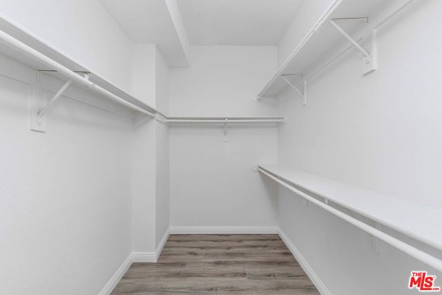 9800 Vidor Drive 303, Los Angeles, CA 90035