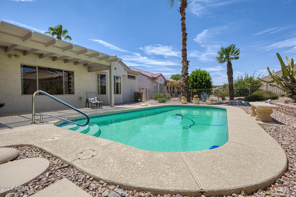 16132 W SUN PRAIRIE Lane, Surprise, AZ 85374 — exterior