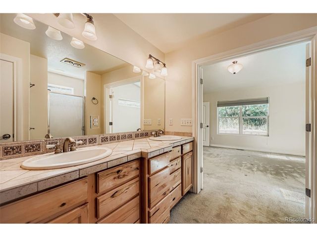 18635 Lower Lake Rd, Monument, CO 80132