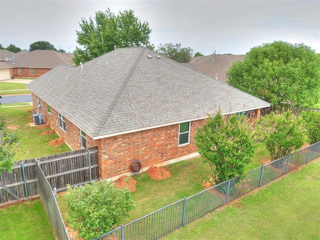 17628 Palladium Lane, Edmond, OK 73012