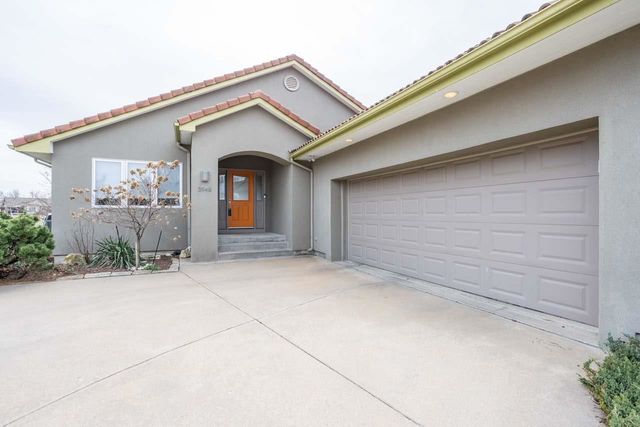 3948 N Sweet Bay Ct, Wichita, KS 67226