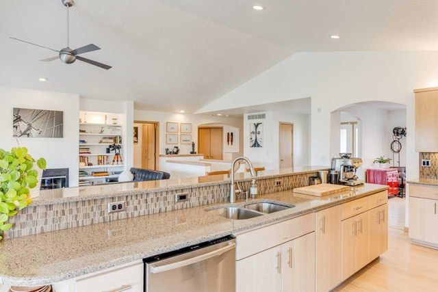 3948 N Sweet Bay Ct, Wichita, KS 67226