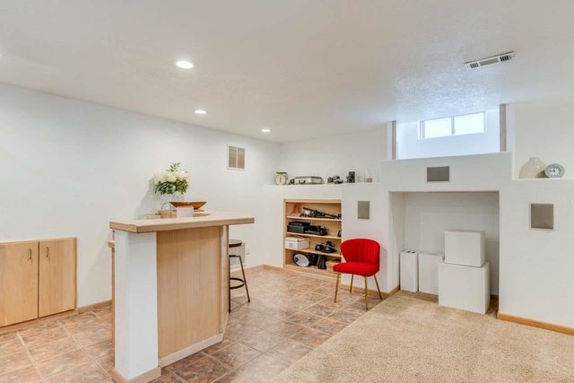 3948 N Sweet Bay Ct, Wichita, KS 67226