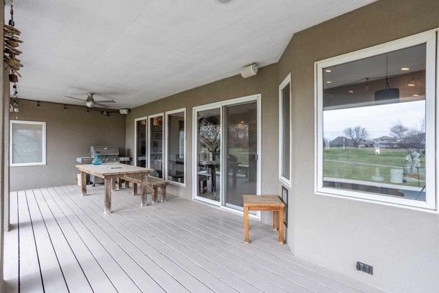 3948 N Sweet Bay Ct, Wichita, KS 67226