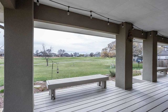 3948 N Sweet Bay Ct, Wichita, KS 67226