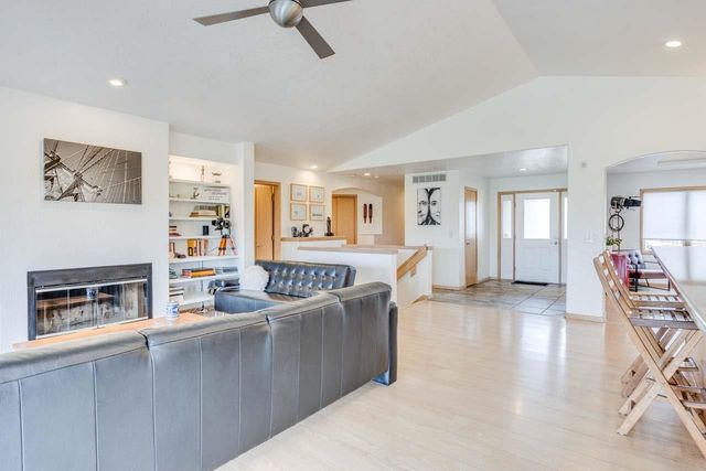 3948 N Sweet Bay Ct, Wichita, KS 67226