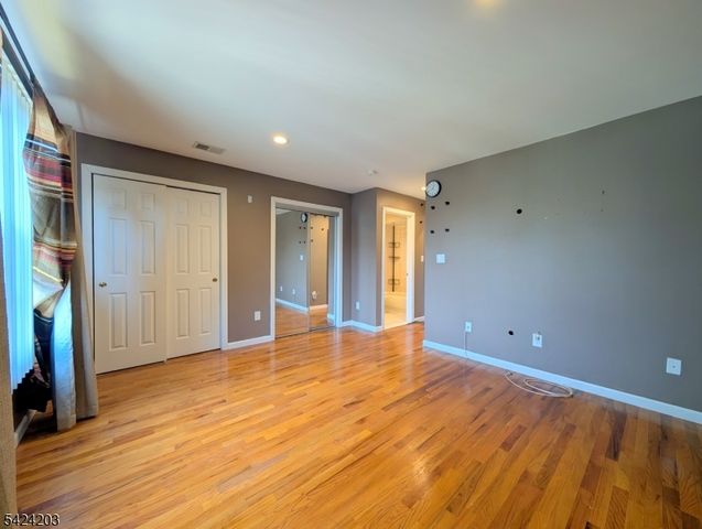 448 Fulton St, Elizabeth City, NJ 07206