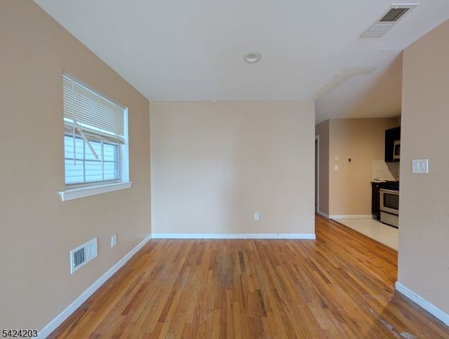 448 Fulton St, Elizabeth City, NJ 07206