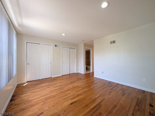 448 Fulton St, Elizabeth City, NJ 07206