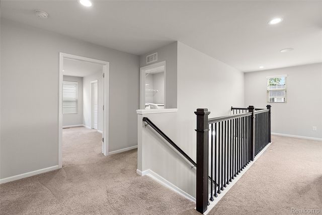 31065 Tremont Lane, Beverly Hills Village, MI 48025