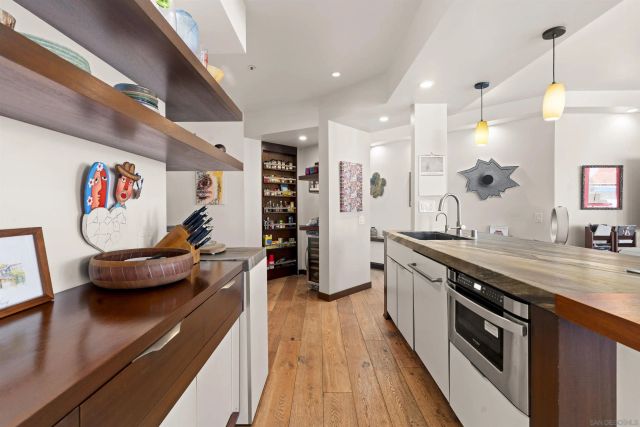 1133 1st St 119, Coronado, CA 92118